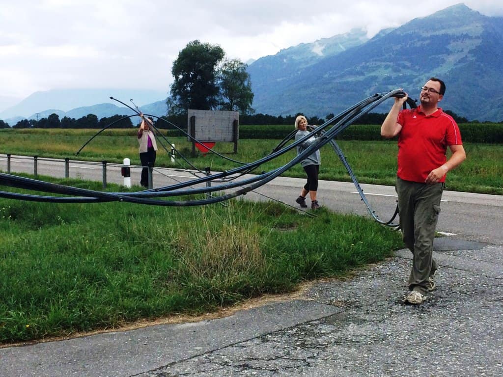 Schlauch­trans­port à la Gartenkooperative
